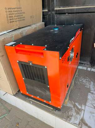 Générateur 380V robuste avec disjoncteurs intégrés image 3