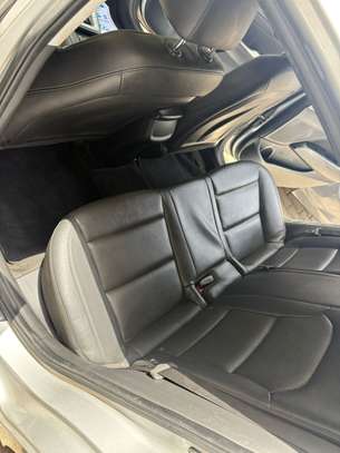 LOCATION HYUNDAI AVANTE image 3