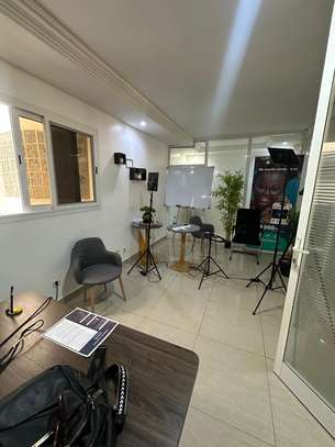 À louer – Plateau de bureau de 90 m² sur la VDN image 6