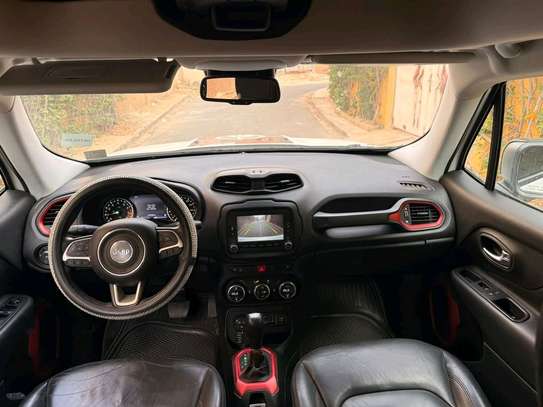 Jeep Renegade Trailhawk 2017 SUV compact blanc robuste image 4