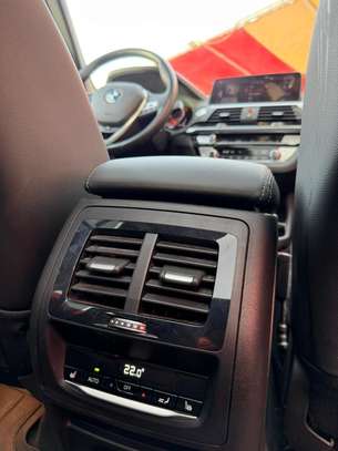 BMW X3 2021 image 11