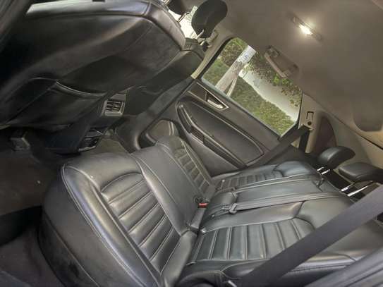 Location voiture Ford edge image 5