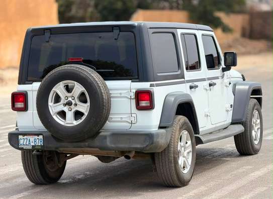 Jeep wrangler 2023 image 11