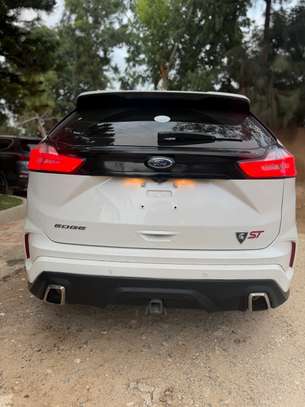 FORD EDGE ST image 4