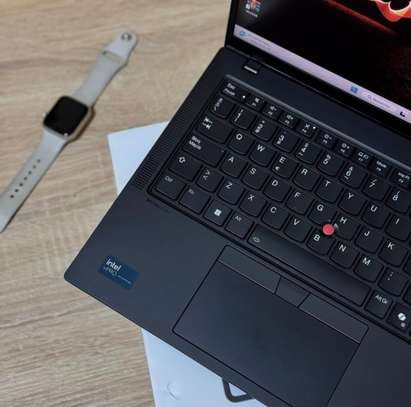 Lenevo Thinkpad T14 Gen 5 Ultra 5 image 2
