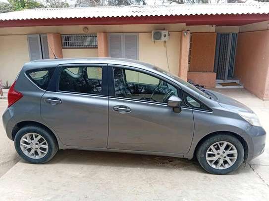 Nissan note année 2016 très bon etat image 2