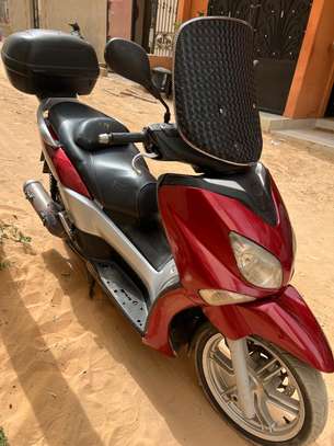 Moto x-city 250cm3 image 3