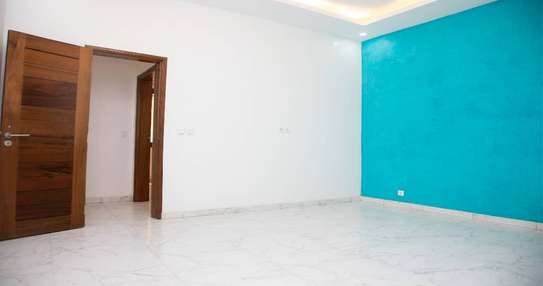 APPARTEMENT F4 À LOUER - CITÉ MAKIOU FAYE image 14