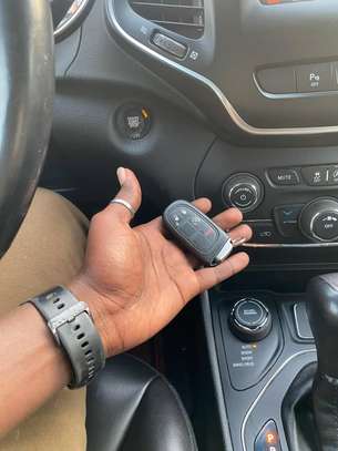 JEEP CHEROKEE LATITUDE 2019 image 12