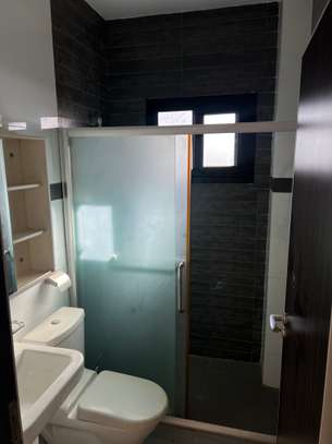 APPARTEMENT F4 VUE MER Almadies image 14