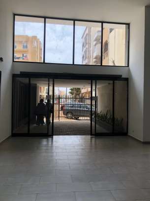 Appartement F4 à l'immeuble KALYA Zone de Captage image 9