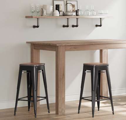 Tabouret en métal avec siège en bois image 5