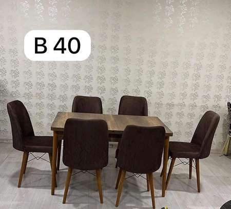 Table 6 chaise image 1