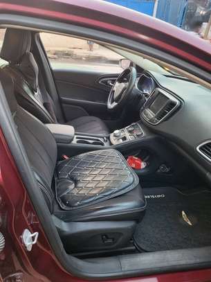 Chrysler 2016 image 4