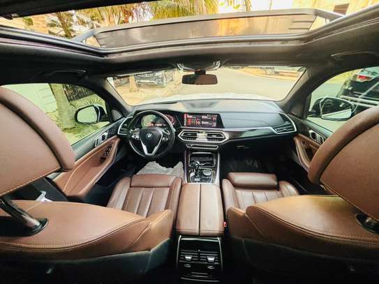 BMW x5 2020 full options image 11