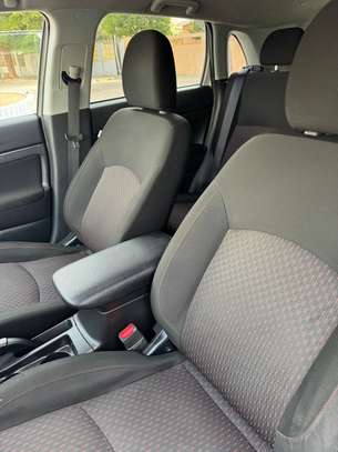 2018 Mitsubishi Outlander Sport image 14