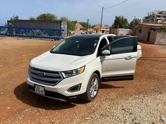 Ford Edge Titanium image 2