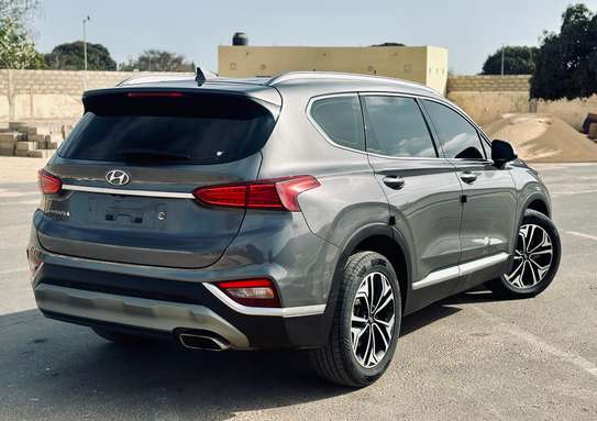 Hyundai Santa Fe 2020 image 2