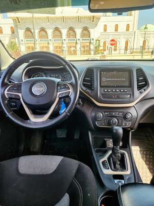Jeep Cherokee Sport 2016 image 5