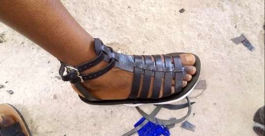 Chaussure africaine image 5