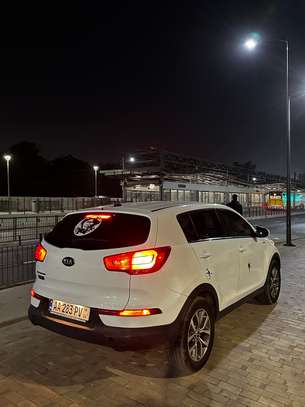 Kia image 6