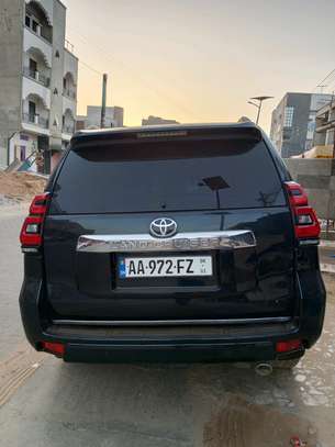 Toyota Prado land cruiser 2020 image 6