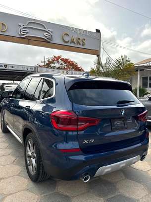BMW X3 XLINE image 6