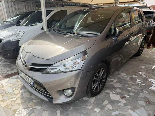 TOYOTA VERSO 2015 image 2