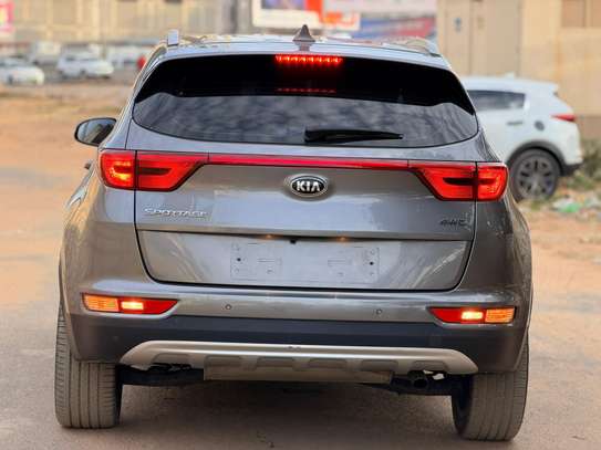 Kia SPORTAGE année 2018 automatique diesel image 1