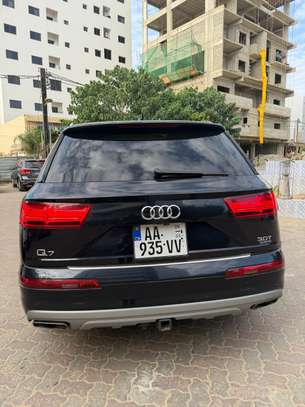 2018 Audi Q7 7 place image 12