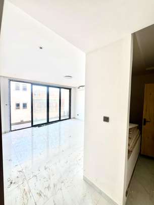 Magnifique immeuble R+4 à louer image 3