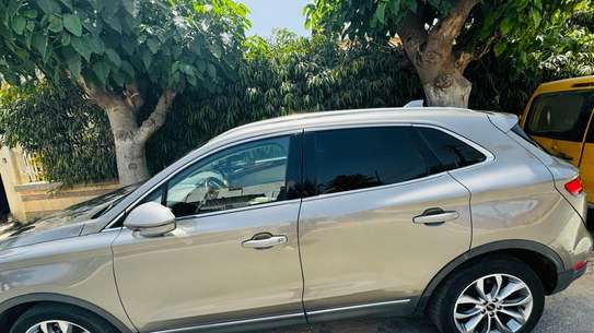 Lincoln MKC image 4