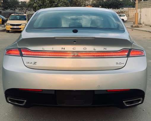 Lincoln Mkz image 3