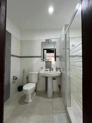Très bel appartement meublé aux almadies image 9