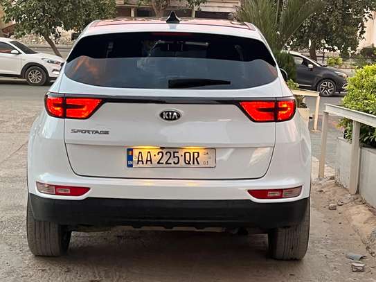 KIA SPORTAGE image 5