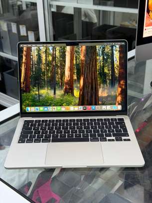 MacBook Air 2024 M3 256/16 image 1