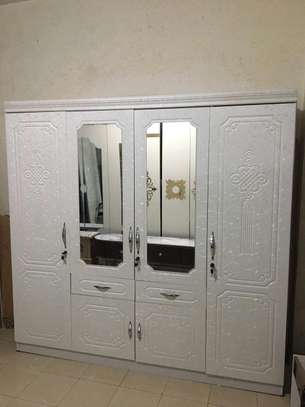 Armoire 4 portes image 8