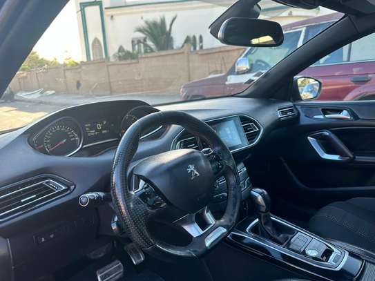 Peugeot 2008  2016 image 6