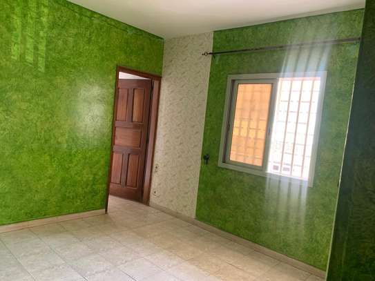 Appartement F3 ET F4 à louer au centre ville de Dakar image 2