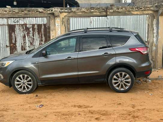 Location de voiture Ford Escape  2017 image 2