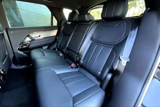 Range rover 2023 image 6