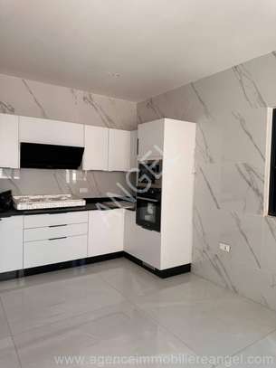 Ref_2766_SEY Appartements à louer au Point E image 3