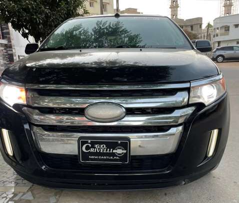 Ford edge 4x4 avec 6 cylindres année 2014 image 1