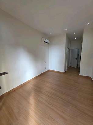 Très bel appartement F4 à Mermoz image 7