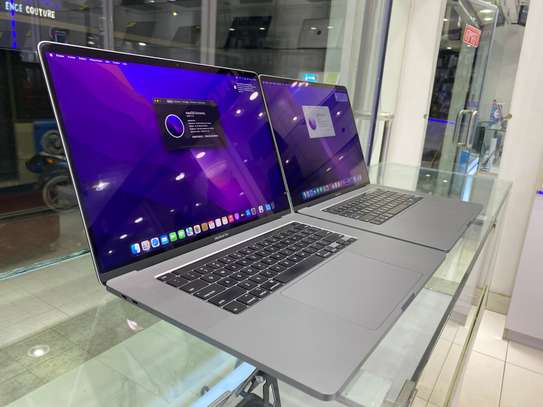 MacBook Pro 16 pouces i7 32Go 512Go SSD image 6