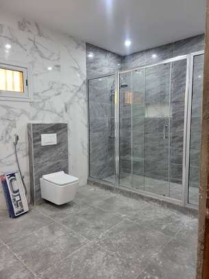 Villa F6 R+1 à Mermoz image 12