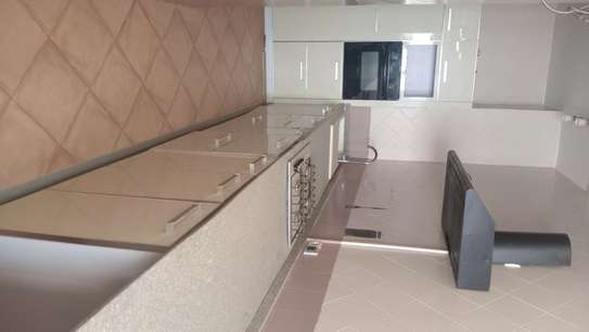 Appartement a louer  aux Almadies sur la Rte du King Faad image 10
