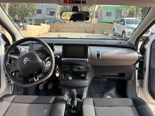 CITROEN C4 CACTUS image 4