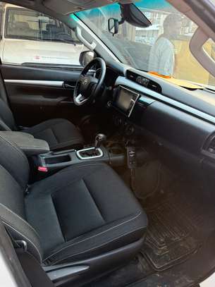 Toyota Hilux 2018 image 3