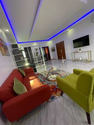 Magnifique F2 meublé aux almadies image 5